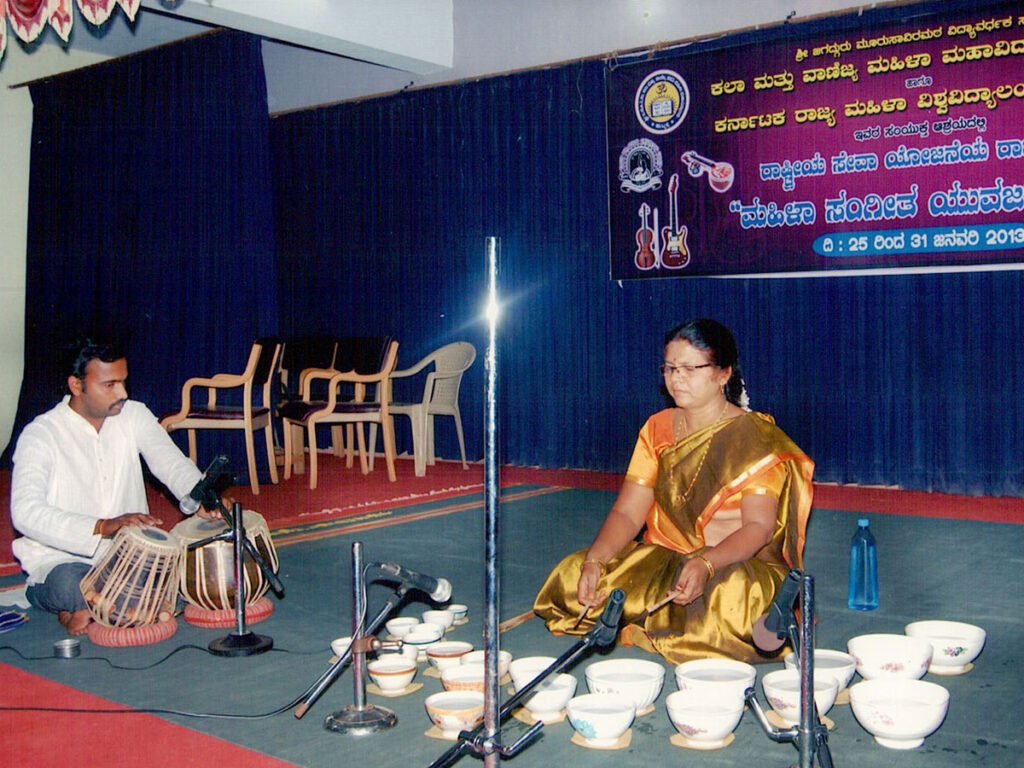 Jaltarang-by-Shashikala-Dani-at-Women-Music-Festival