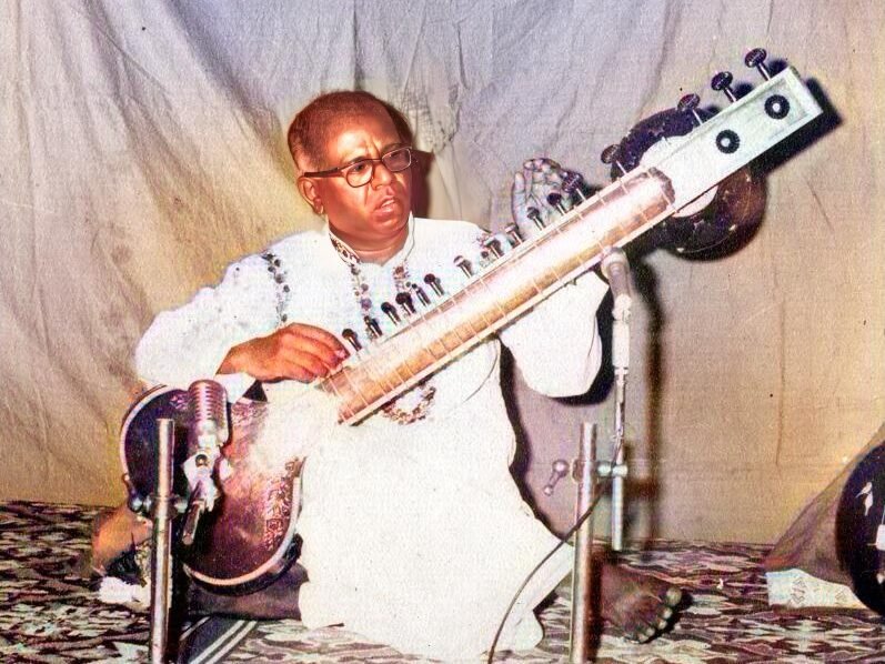 D R Warang